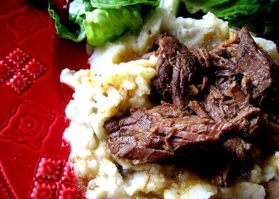 Slow Cooker Beef Roast | slow cooker recipes | paleo recipes | gluten-free recipes | crock pot recipes | perrysplate.com