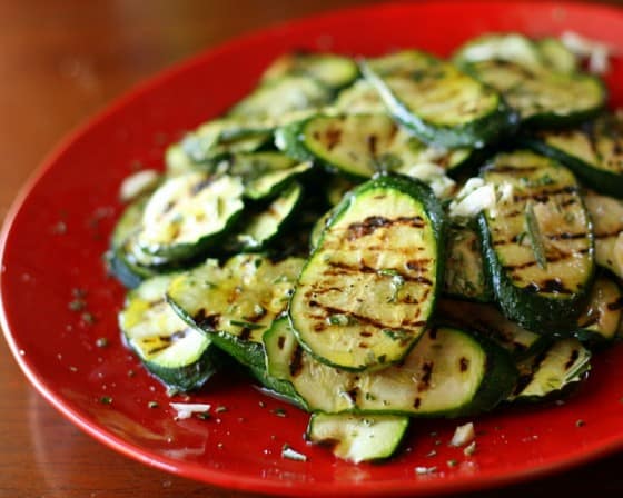 Marinated Grilled Zucchini | zucchini recipes | paleo recipes | grilling recipes | Whole30 recipes | perrysplate.com