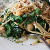 Spaghetti with Chickpeas Spinach - recipe - 2