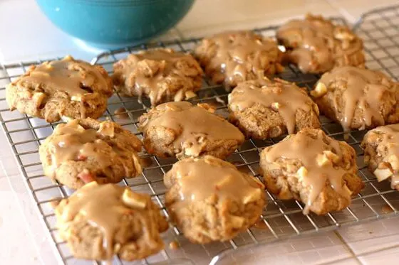 Maple-Glazed Apple Cookies | cookie recipes | apple recipes | maple recipes | perrysplate.com