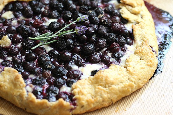 Gluten-Free Blueberry Galette with Brie | galette recipes | gluten free dessert recipes | blueberry recipes | brie recipes | perrysplate.com