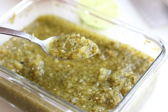IMG_7763-1 Simple Homemade Salsa Verde | salsa verde recipes | paleo recipes | Whole30 recipes | meal prep recipes | Mexican recipes | perrysplate.com