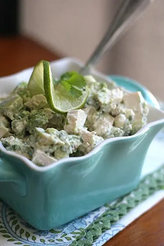 Guacamole Chicken Salad | dairy free recipes | chicken salad recipes | paleo recipes | avocado recipes | perrysplate.com