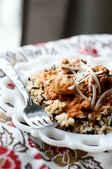 Chicken and Sausage Peperoncini Stew -- www.PerrysPlate.com Slow Cooker Chicken and Sausage Peperoncini Stew | slow cooker recipes | crock pot recipes | chicken recipes | gluten-free recipes | -- www.PerrysPlate.com