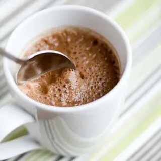 Dairy-Free, Naturally-Sweetened Hot Chocolate - www.PerrysPlate.com