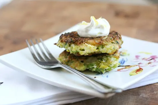 Leek and Brussels Sprout Fritters (Paleo) - www.PerrysPlate.com