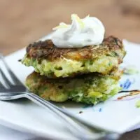 Leek and Brussels Sprout Fritters (Paleo) - www.PerrysPlate.com