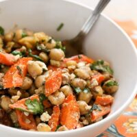 roasted-carrot-and-chickpea-salad
