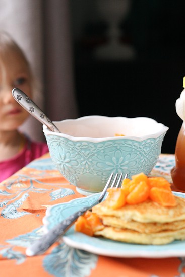 Paleo Dreamsicle Pancakes with Clementine-Vanilla Bean Compote | paleo recipes | grain-free recipes | gluten-free recipes | paleo pancakes | paleo breakfast | orange recipes | perrysplate.com
