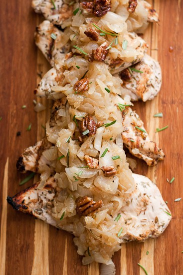 Grilled Herb Chicken and Caramelized Onions | grilled chicken recipes | perrysplate.com