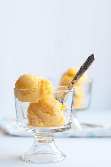 5-Minute Mango Sorbet (in the blender!) - Just a few minutes and 3 ingredients and you'll have a dairy-free, vegan, and paleo-friendly frozen dessert to share! Or not. #notjudging | perrysplate.com 5-Minute Mango Sorbet (in the blender!) - Just a few minutes and 3 ingredients and you'll have a dairy-free, vegan, and paleo-friendly frozen dessert to share! Or not. #notjudging | perrysplate.com