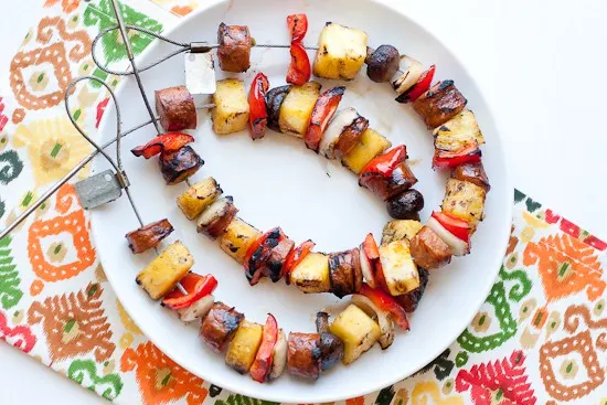 Southwest Sausage and Pineapple Skewers - These couldn't be easier or more delicious! They're also Whole30 compliant if you use Aidell's chicken & apple sausage. | summer grilling recipes | perrysplate.com Southwest Sausage and Pineapple Skewers - These couldn't be easier or more delicious! They're also Whole30 compliant if you use Aidell's chicken & apple sausage. | summer grilling recipes | perrysplate.com