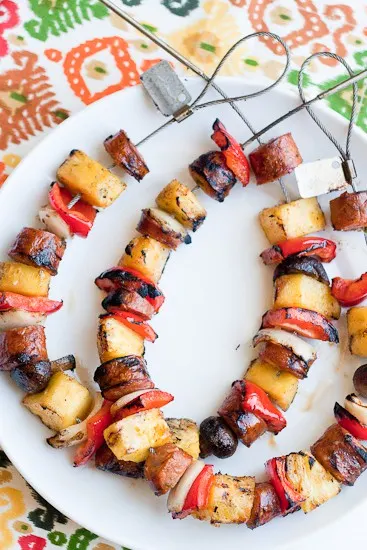 Southwest Sausage and Pineapple Skewers - These couldn't be easier or more delicious! They're also Whole30 compliant if you use Aidell's chicken & apple sausage. | summer grilling recipes | perrysplate.com Southwest Sausage and Pineapple Southwest Sausage and Pineapple Skewers - These couldn't be easier or more delicious! They're also Whole30 compliant if you use Aidell's chicken & apple sausage. | summer grilling recipes | perrysplate.com