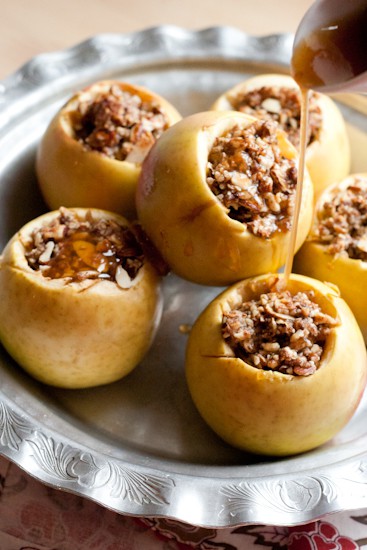 Paleo Baked Apples with Cider Syrup -- a naturally-sweetened fall treat! It's also gluten-free and grain-free. | PerrysPlate.com