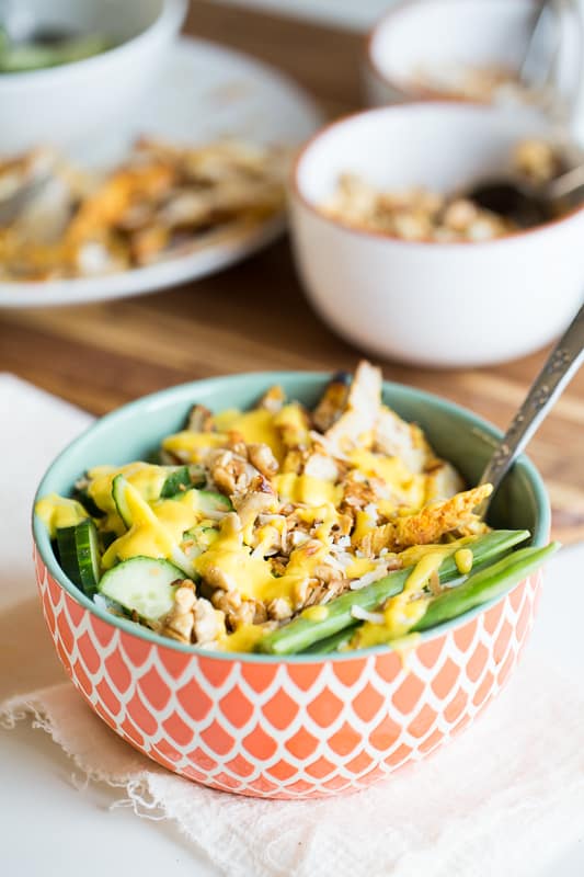 Thai Grilled Chicken Bowls with Mango-Lime Dressing | paleo recipes | grilled chicken recipes | gluten-free recipes | dairy free recipes | mango recipes | perrysplate.com