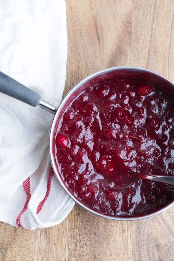 Wassailed Cranberry Sauce | Paleo Cranberry Sauce | Fast and Easy Cranberry Sauce | perrysplate.com