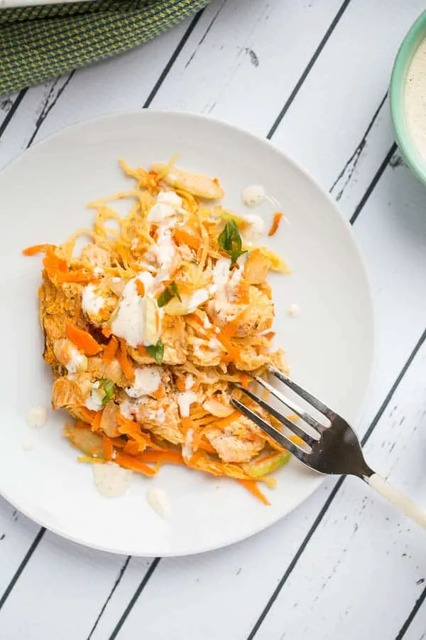 Buffalo Ranch Chicken and Spaghetti Squash Bake | Whole30 recipes | paleo recipes | buffalo recipes | spaghetti squash recipes | perrysplate.com Buffalo Ranch Chicken and Spaghetti Squash Bake | Whole30 recipes | paleo recipes | buffalo recipes | spaghetti squash recipes | perrysplate.com
