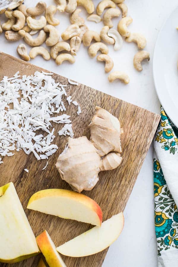 Toasted Coconut Ginger Cashew Butter | nut butter recipes | paleo recipes | whole30 recipes | perrysplate.com