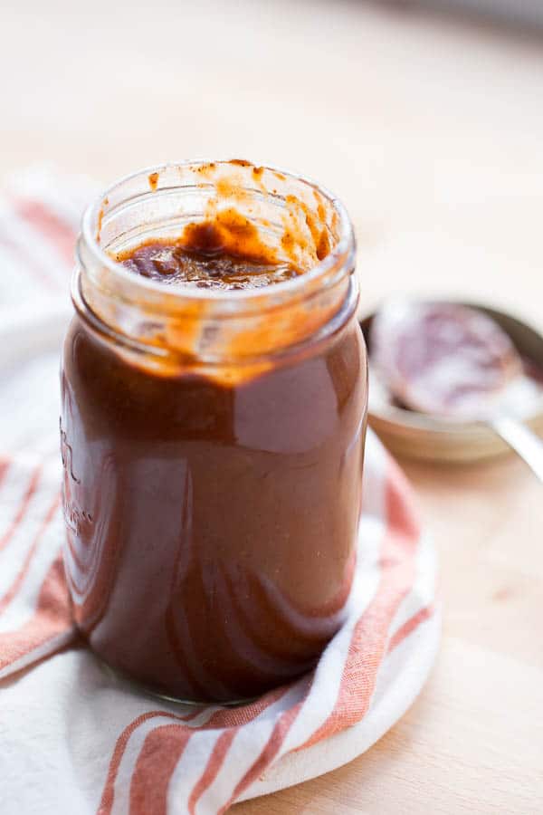 Whole30 Enchilada Sauce | Whole30 recipes | paleo recipes | enchilada recipes | perrysplate.com