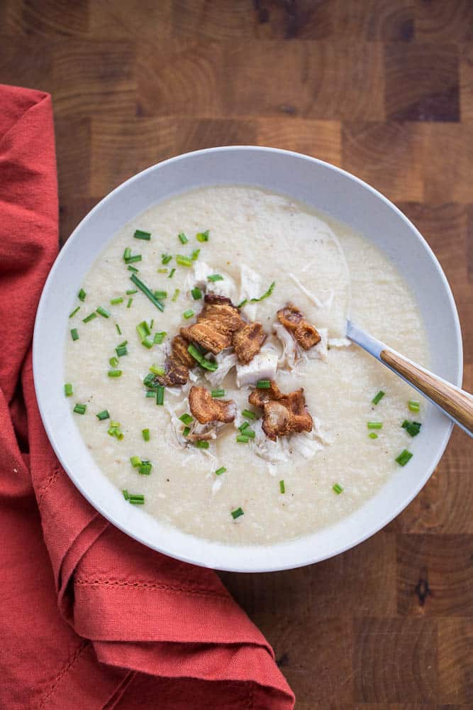 Bacon Roasted Chicken & Cauliflower Soup | paleo recipes | Whole30 recipes | soup recipes | perrysplate.com Bacon Roasted Chicken & Cauliflower Soup | paleo recipes | Whole30 recipes | soup recipes | perrysplate.com
