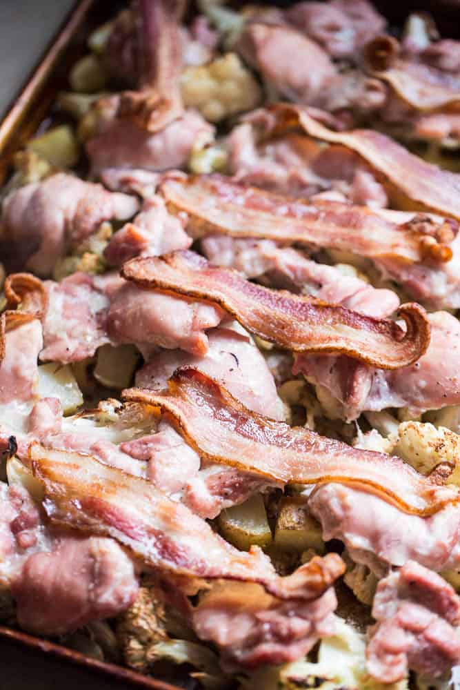 Bacon Roasted Chicken & Cauliflower Soup | paleo recipes | Whole30 recipes | soup recipes | perrysplate.com