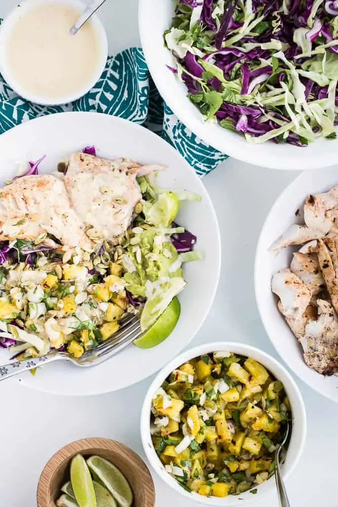 Chile-Lime Fish Taco Bowls with Citrus Crema | Paleo recipes | Whole30 recipes | fish recipes | grilling recipes | perrysplate.com Chile-Lime Fish Taco Bowls with Citrus Crema | Paleo recipes | Whole30 recipes | fish recipes | grilling recipes | perrysplate.com