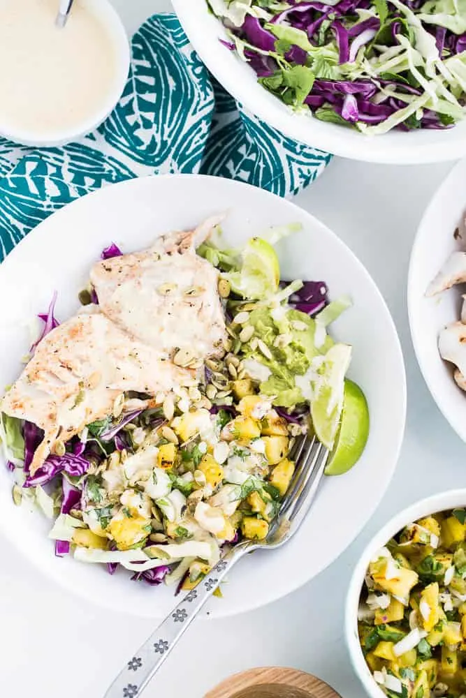 Chile-Lime Fish Taco Bowls with Citrus Crema | Paleo recipes | Whole30 recipes | fish recipes | grilling recipes | perrysplate.com Chile-Lime Fish Taco Bowls with Citrus Crema | Paleo recipes | Whole30 recipes | fish recipes | grilling recipes | perrysplate.com