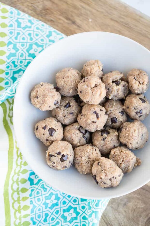 Paleo Cookie Dough Bites