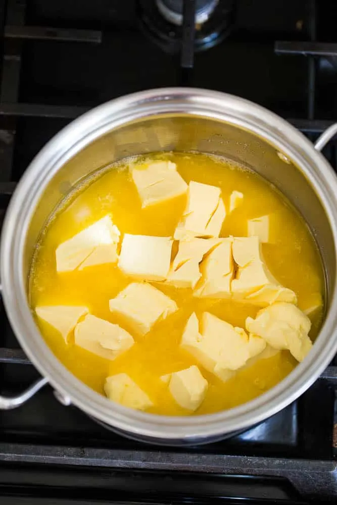How to Make Ghee | ghee tutorial | clarified butter recipe | paleo recipes | Whole30 recipes | perrysplate.com How to Make Ghee | ghee tutorial | clarified butter recipe | paleo recipes | Whole30 recipes | perrysplate.com