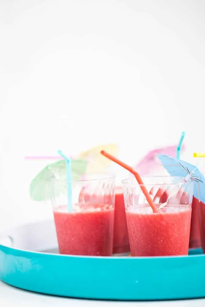 This Strawberry Watermelon Smoothie is my all-time favorite summer smoothie -- perfect to make when strawberries and watermelon are ripe and sweet! | perrysplate.com This Strawberry Watermelon Smoothie is my all-time favorite summer smoothie -- perfect to make when strawberries and watermelon are ripe and sweet! | perrysplate.com