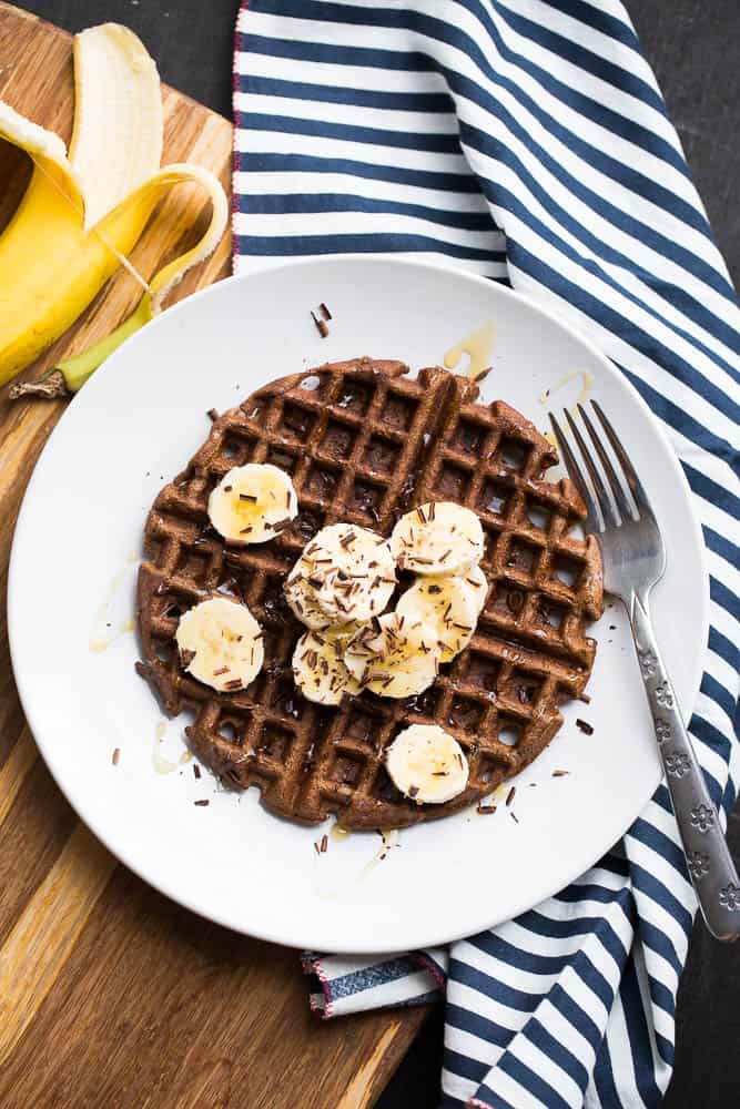 Paleo Chocolate Banana Protein Waffles | paleo recipes | waffle recipes | gluten-free recipes | perrysplate.com