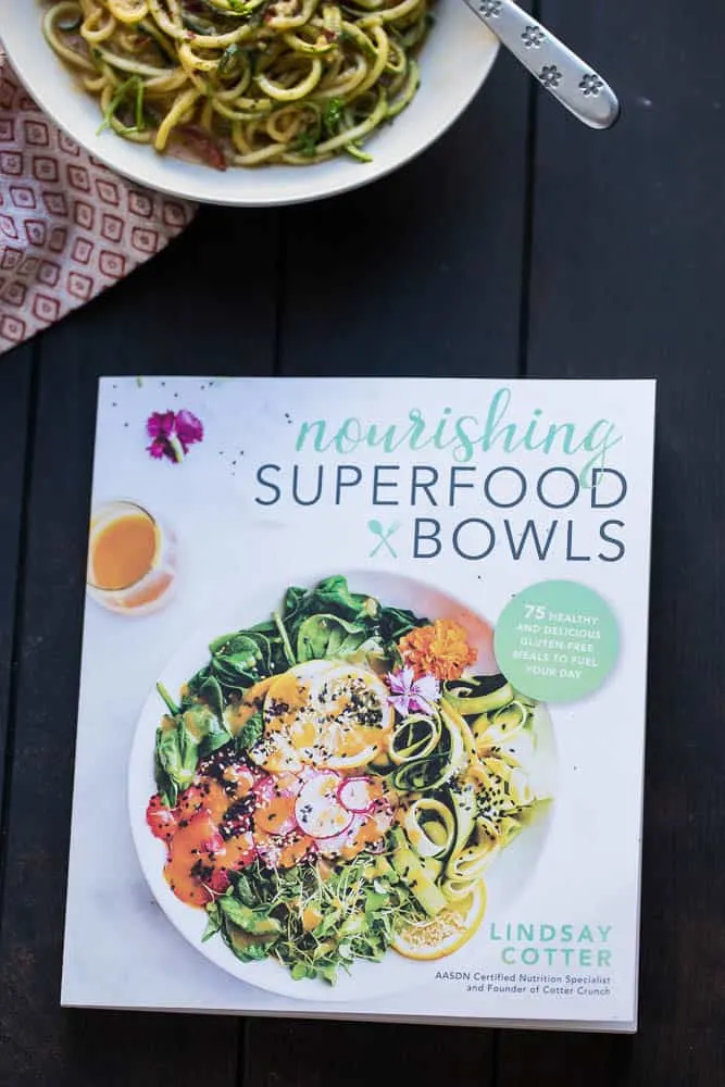 5-Minute Cheesy Zucchetti Bowls - a zippy little lunch bowl that's vegan, paleo, low-carb, and Whole30 friendly! | Plus a review of Nourishing Superfood Bowls by Lindsay Cotter | perrysplate.com