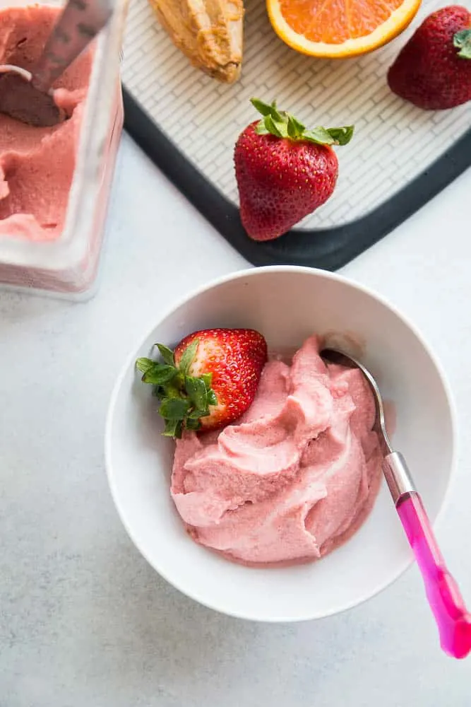 STRAWBERRY ICE CREAM  NINJA FOODI BLENDER RECIPES 