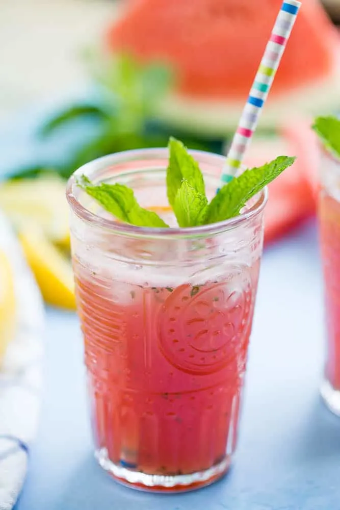 5-Minute Watermelon Lemonade with Mint is a perfect little summer drink that is easily adaptable to be Whole30, Low-Carb, or Paleo friendly. | perrysplate.com