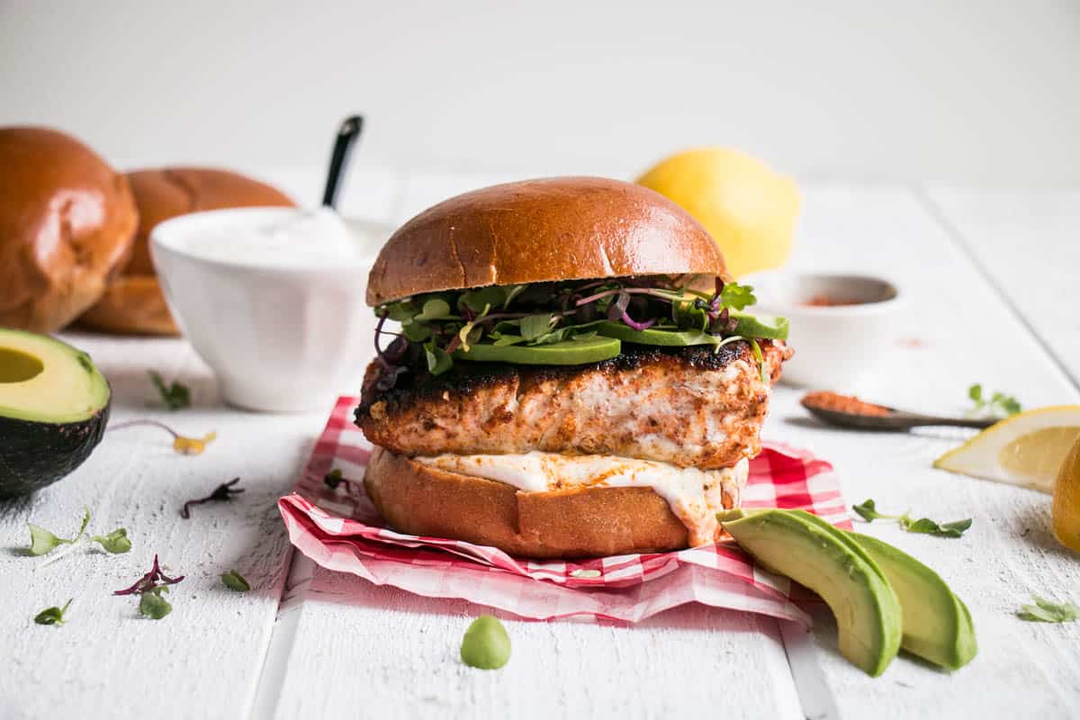Here are 25 of the best, most creative burger recipes on the web! Restaurant copycats, creative toppings, exotic flavors -- all great with or without a bun if you're paleo/keto/gluten free. | PerrysPlate.com #burgerrecipes #grilling #burgers