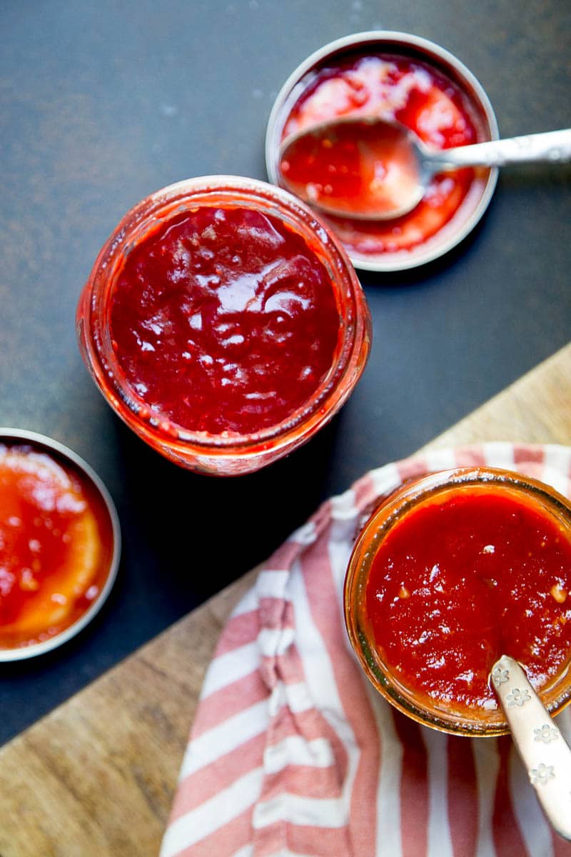 Two Homemade BBQ Sauces -- both can be made paleo, low-carb, or Whole30 compliant! They're super easy to make with only a handful of ingredients. | www.perrysplate.com #bbqsauce #bbqpulledpork