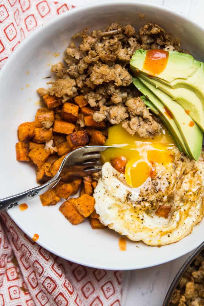 Homemade Chicken Breakfast Sausage is super easy to do and makes THE BEST breakfast bowls! | perrysplate.com #homemadesausage #paleobreakfast #ketobreakfast