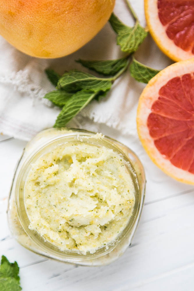 Make some homemade Grapefruit-Mint Sugar Scrub for Mother's Day or for teacher gifts. It's super easy and a great natural body product to give as a gift. | perrysplate.com #sugarscrub #diyscrub 