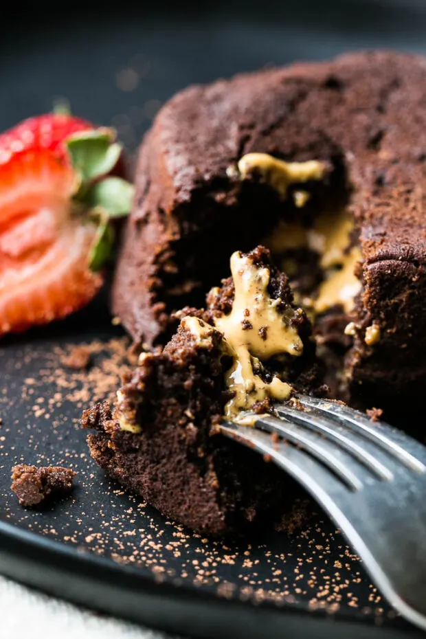 Peanut Butter Chocolate Lava Cakes are easy to put together and this version is gluten & dairy free! Peanut Butter Chocolate Lava Cakes are easy to put together and this version is gluten & dairy free!
