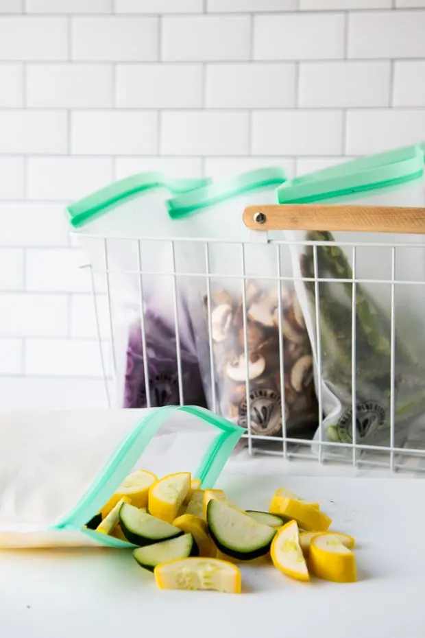Fresh Menu Kitchen reusable freezer bags are also great for storing prepped ingredients until you're ready to use them. Fresh Menu Kitchen reusable freezer bags are also great for storing prepped ingredients until you're ready to use them.