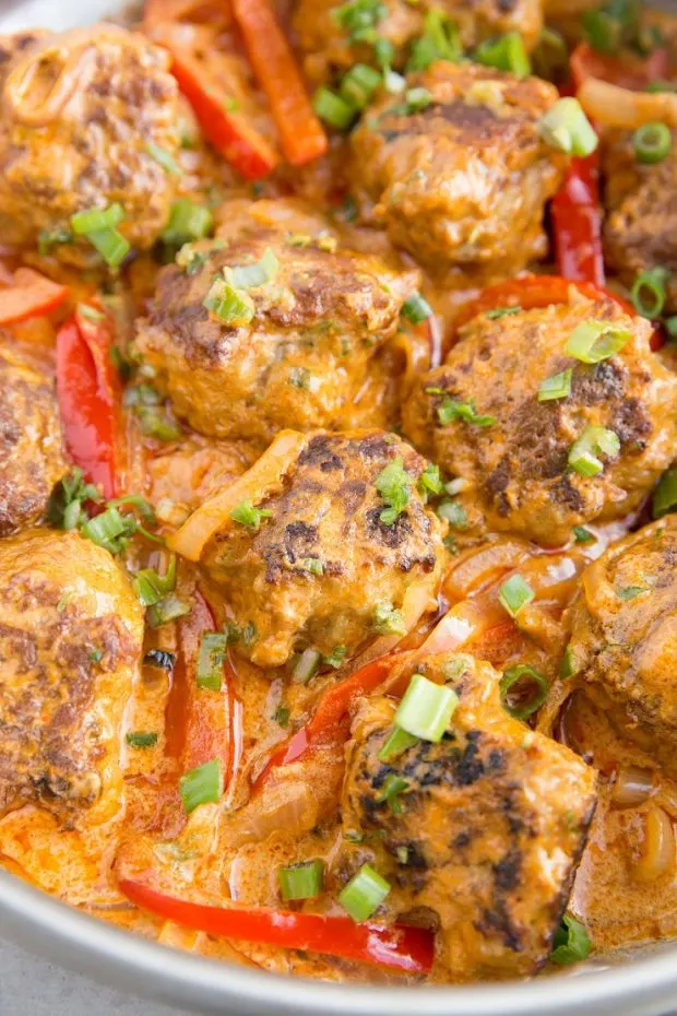 Paleo Meal Plan -- Turkey Meatball Curry
