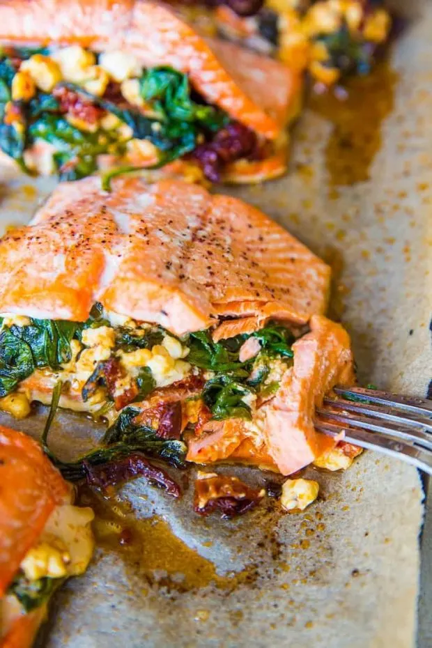 4-Ingredient Stuffed Mediterranean Skillet -- Paleo Meal Plans 4-Ingredient Stuffed Mediterranean Skillet -- Paleo Meal Plans