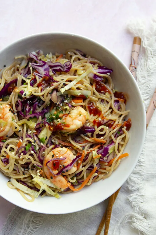 Close up of the Shrimp & Veggie Ramen Noodle Bowl ready to eat.