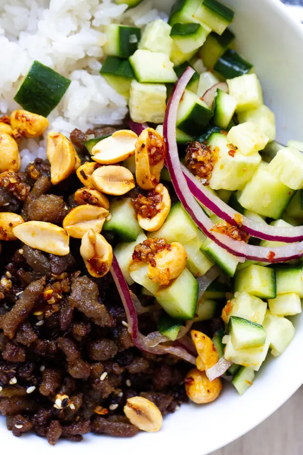 Close up of spicy ground turkey bowl.