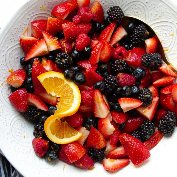 Easy Berry Salad with Orange Vanilla Dressing